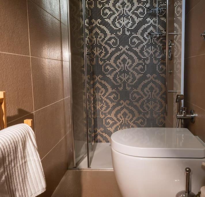Merulana Penthouse: 5 Minutes Walk From Colosseum Luaran gambar