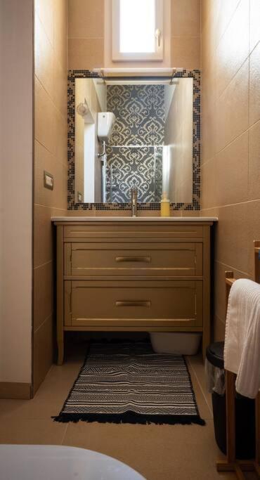 Merulana Penthouse: 5 Minutes Walk From Colosseum Luaran gambar